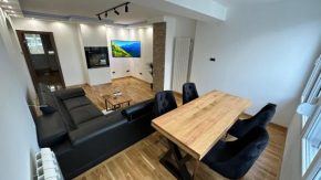Green apartment arena-usce